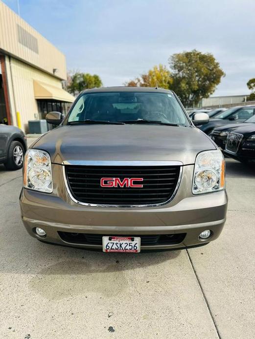 used 2013 GMC Yukon XL car, priced at $11,999