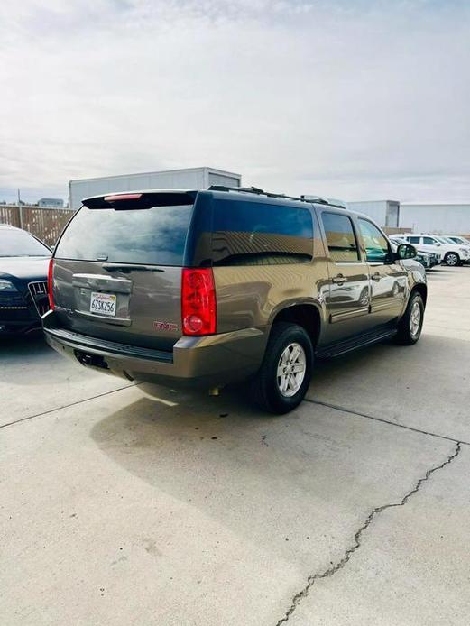 used 2013 GMC Yukon XL car, priced at $11,999