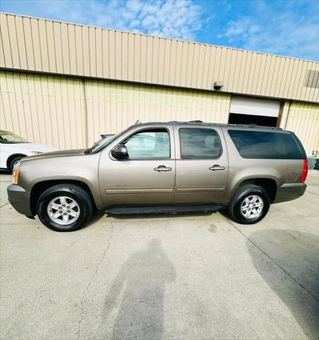 used 2013 GMC Yukon XL car, priced at $11,999