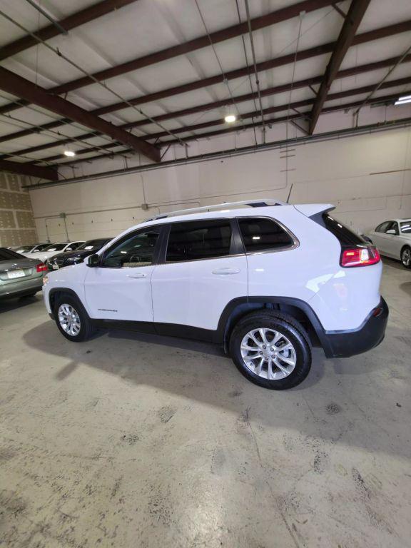 used 2019 Jeep Cherokee car, priced at $11,999