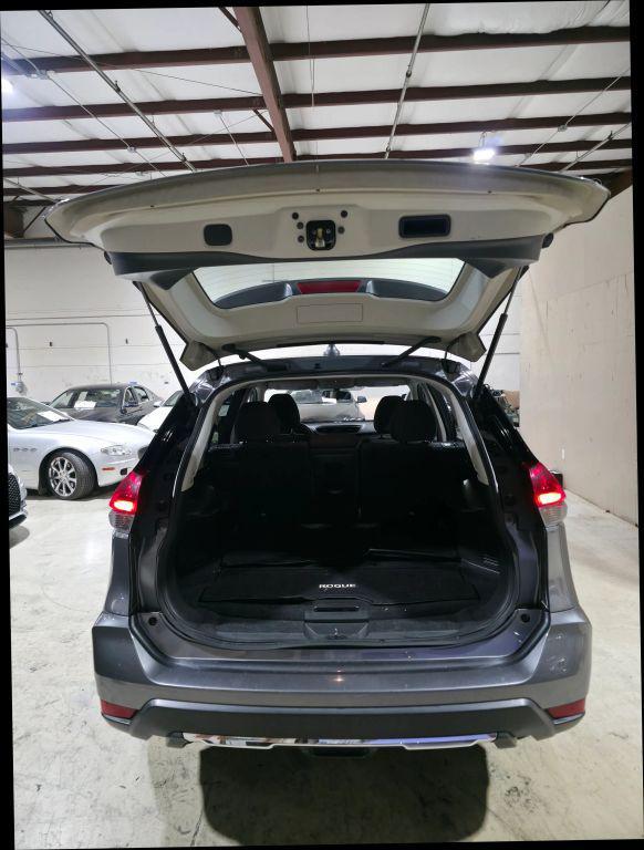 used 2018 Nissan Rogue car, priced at $9,999