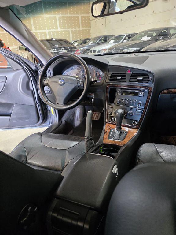 used 2007 Volvo S60 car, priced at $4,499