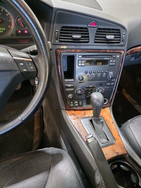 used 2007 Volvo S60 car, priced at $4,499