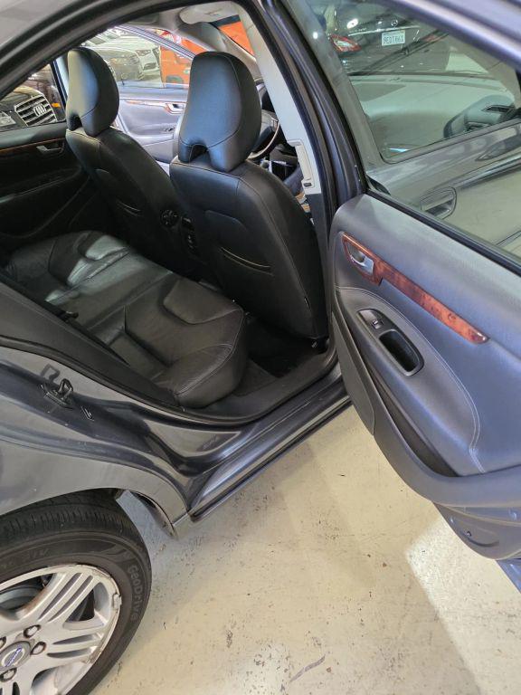 used 2007 Volvo S60 car, priced at $4,499