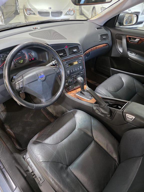 used 2007 Volvo S60 car, priced at $4,499