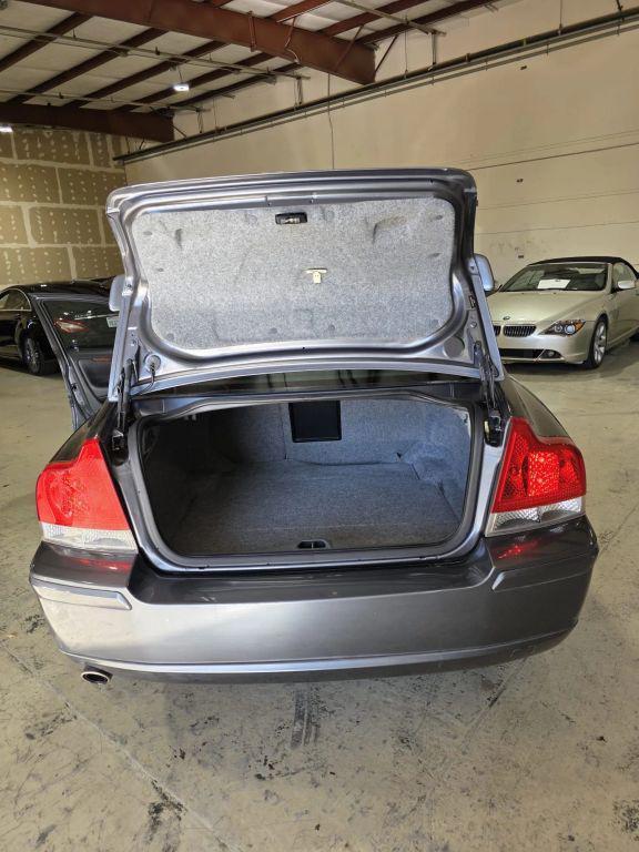 used 2007 Volvo S60 car, priced at $4,499