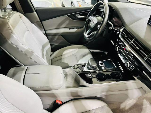 used 2017 Audi Q7 car, priced at $19,999