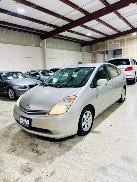 used 2005 Toyota Prius car, priced at $5,999