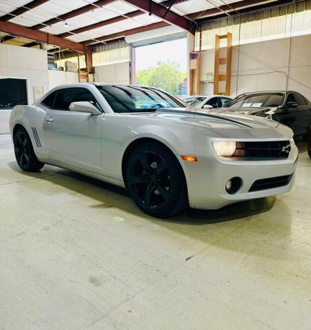 used 2013 Chevrolet Camaro car, priced at $9,990