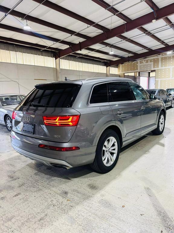 used 2017 Audi Q7 car, priced at $14,999