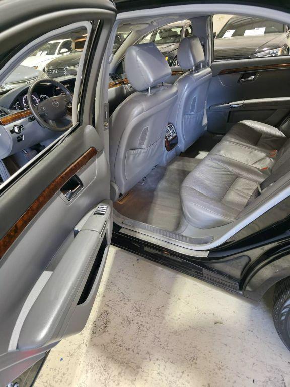 used 2007 Mercedes-Benz S-Class car, priced at $7,999