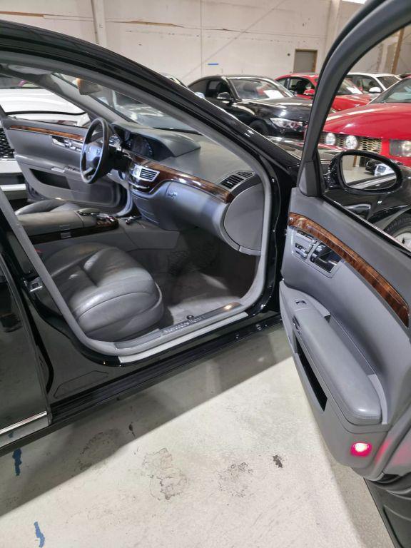 used 2007 Mercedes-Benz S-Class car, priced at $7,999