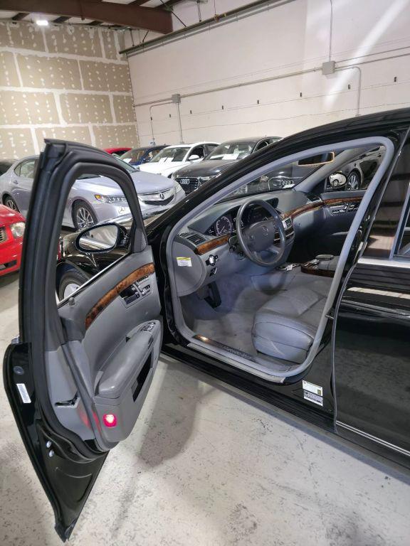 used 2007 Mercedes-Benz S-Class car, priced at $7,999