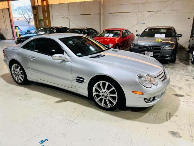 used 2007 Mercedes-Benz SL-Class car, priced at $15,490