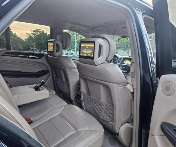 used 2014 Mercedes-Benz M-Class car, priced at $10,499