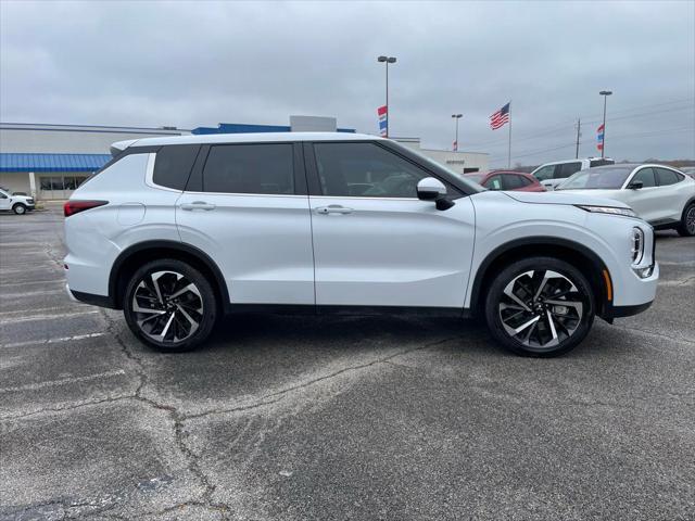 used 2023 Mitsubishi Outlander car, priced at $24,999