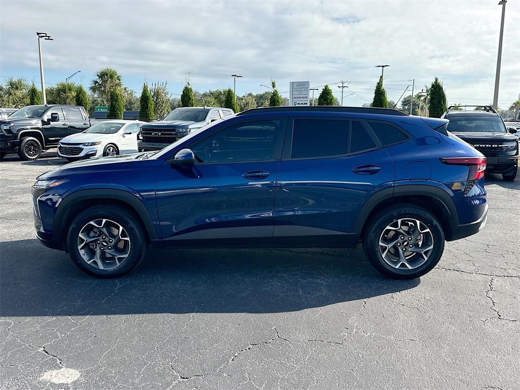 used 2024 Chevrolet Trax car, priced at $18,998