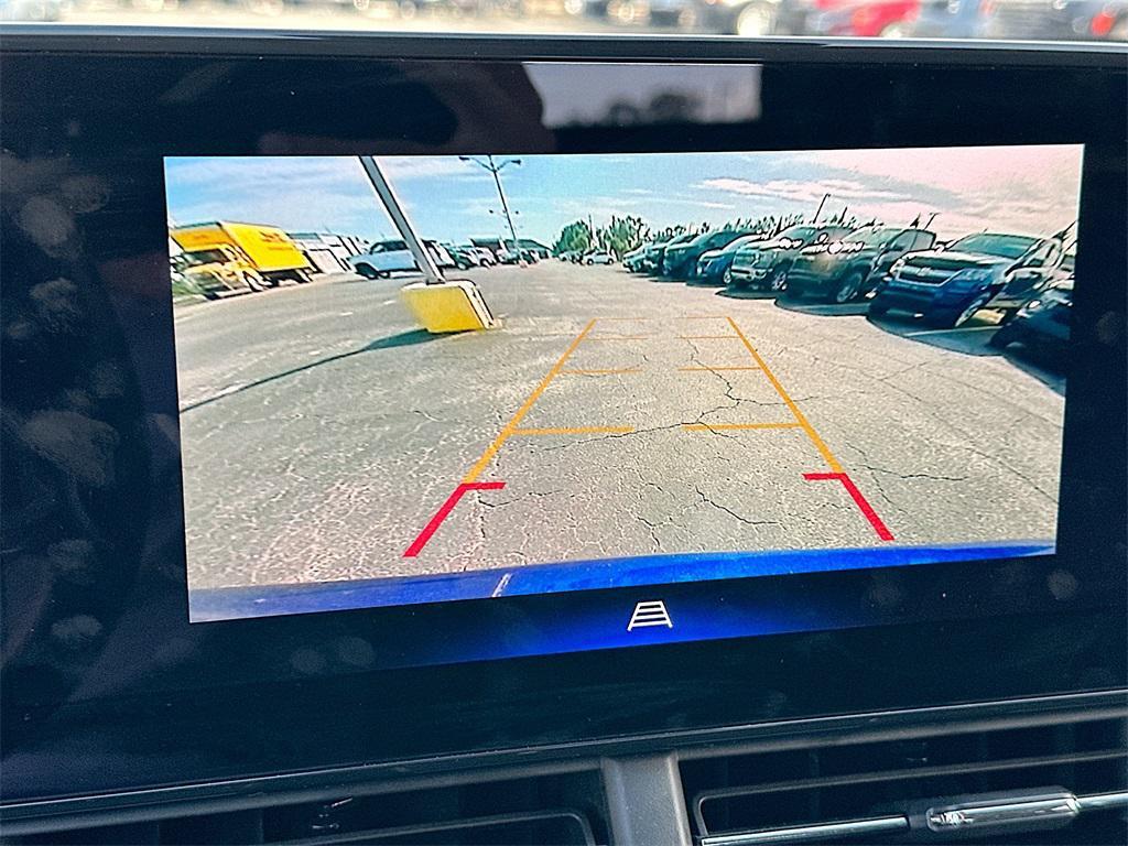 used 2024 Chevrolet Trax car, priced at $18,998