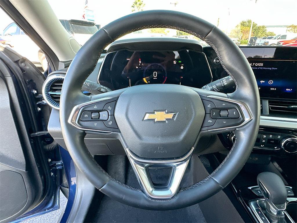 used 2024 Chevrolet Trax car, priced at $18,998