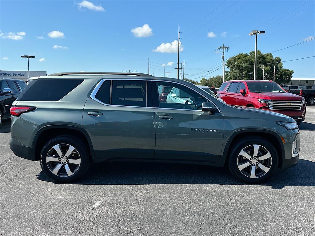 used 2022 Chevrolet Traverse car, priced at $26,890