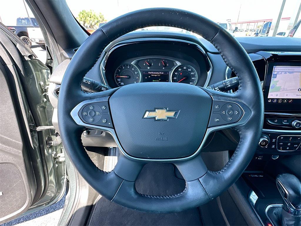 used 2022 Chevrolet Traverse car, priced at $26,890
