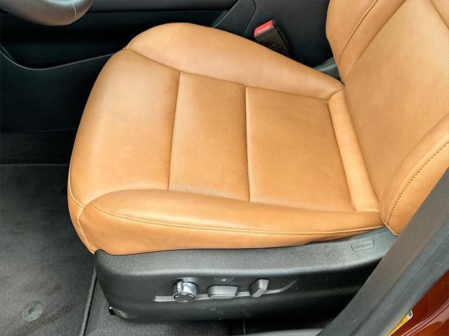 used 2021 Cadillac XT4 car, priced at $28,999
