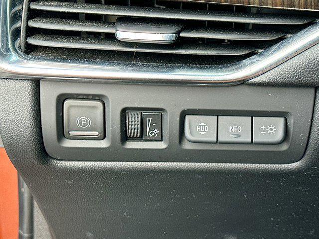used 2021 Cadillac XT4 car, priced at $28,999