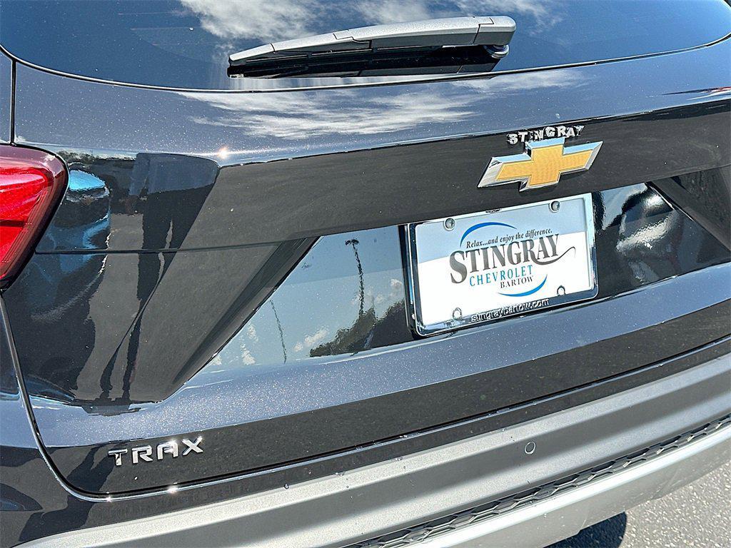 new 2025 Chevrolet Trax car, priced at $23,880