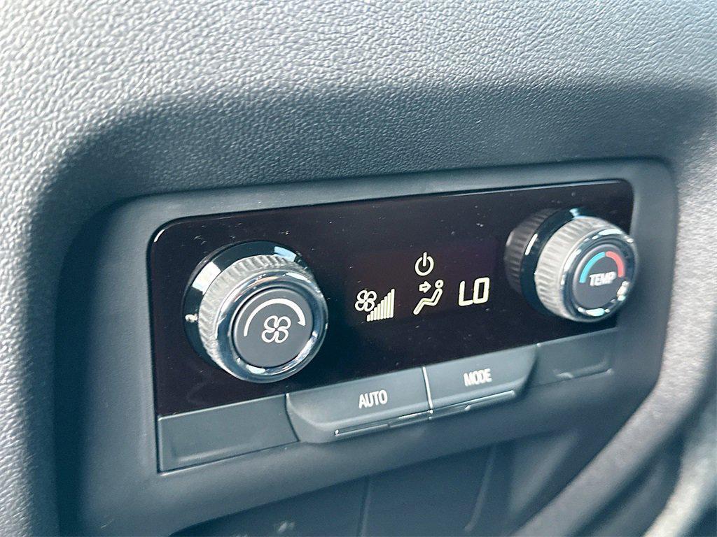 new 2026 Chevrolet Traverse car, priced at $42,695