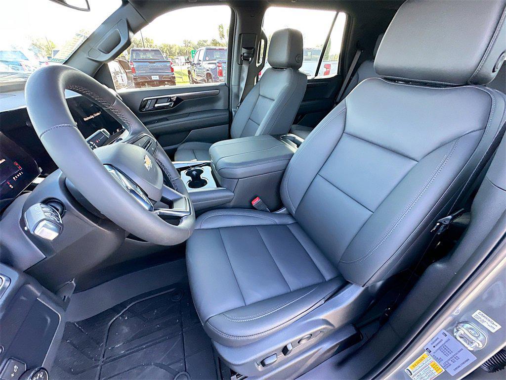 new 2025 Chevrolet Tahoe car, priced at $66,275