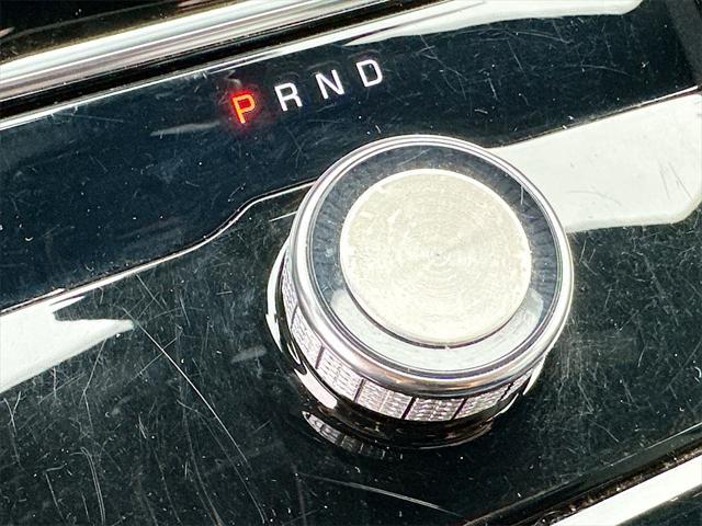 used 2022 Jeep Grand Cherokee car, priced at $31,999