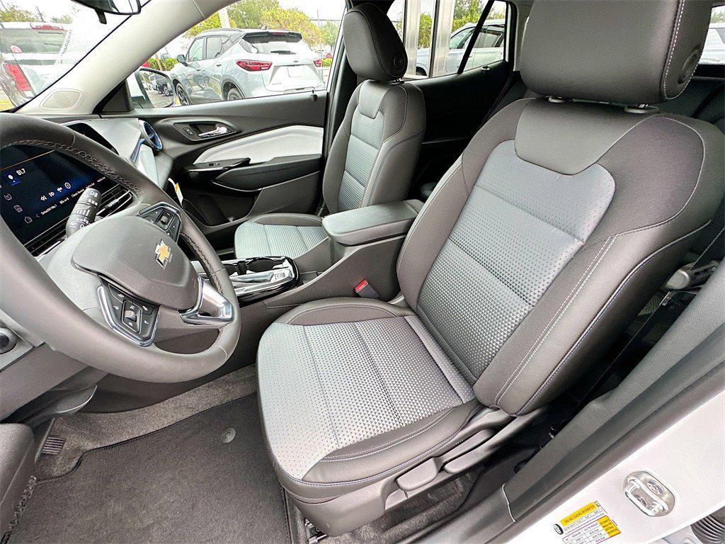 new 2026 Chevrolet Trax car, priced at $25,090