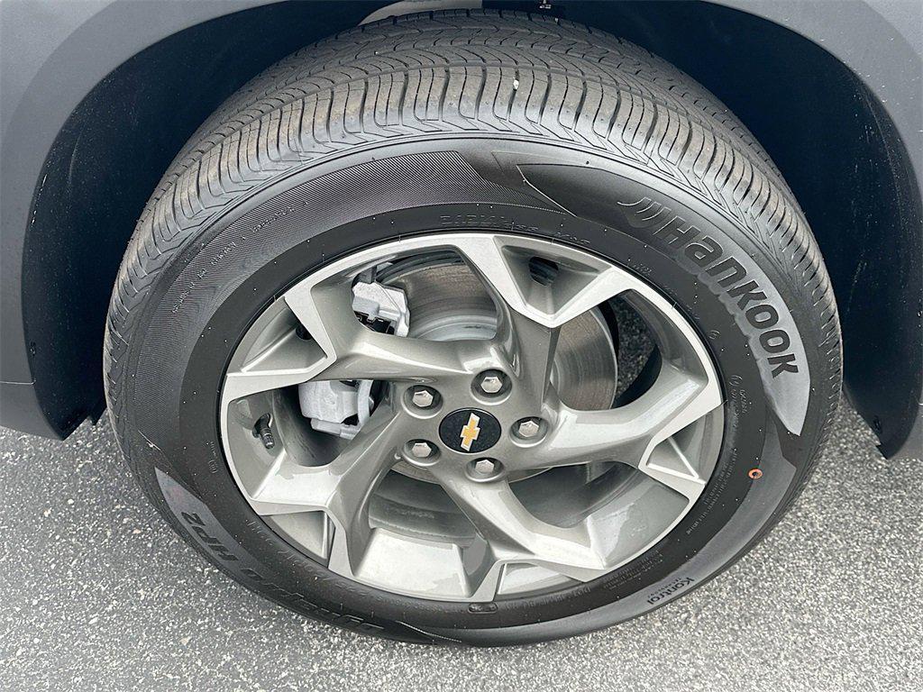 new 2026 Chevrolet Trax car, priced at $25,090