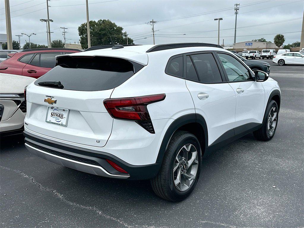 new 2026 Chevrolet Trax car, priced at $25,090