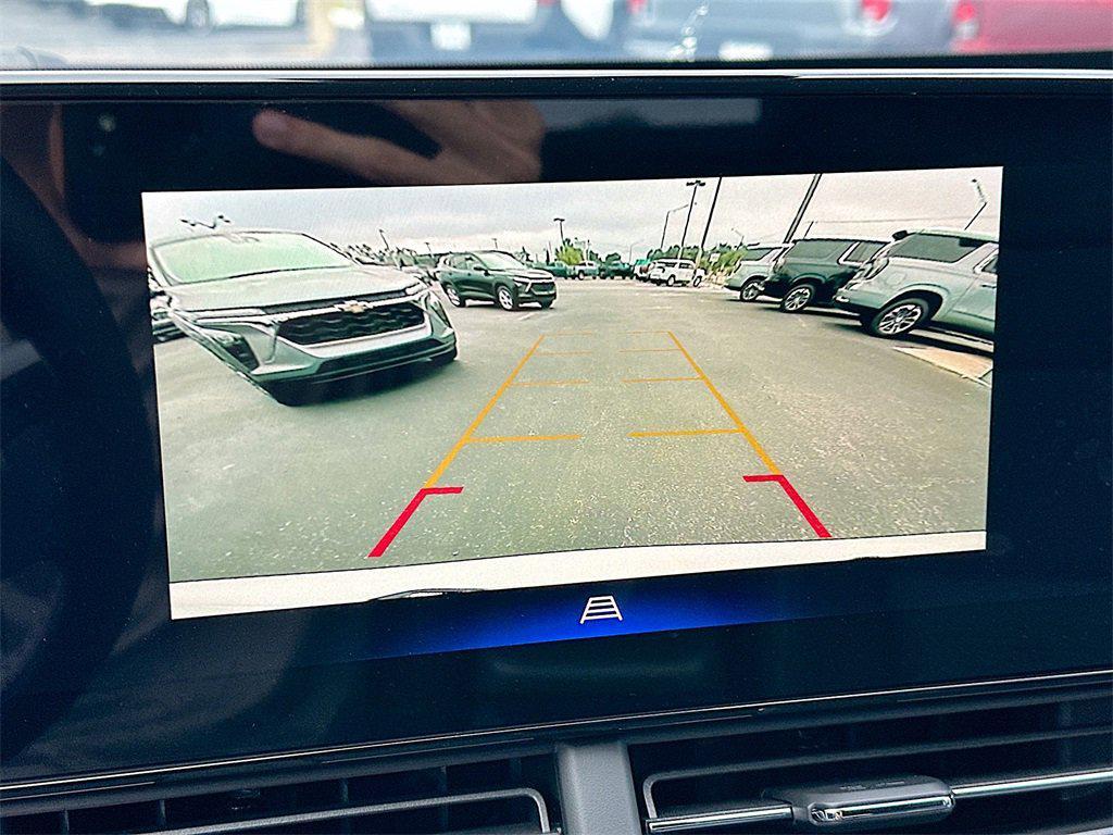 new 2026 Chevrolet Trax car, priced at $25,090