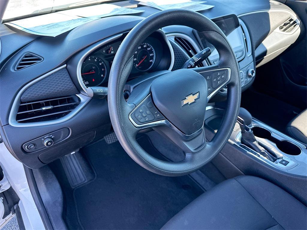 used 2024 Chevrolet Malibu car, priced at $17,993