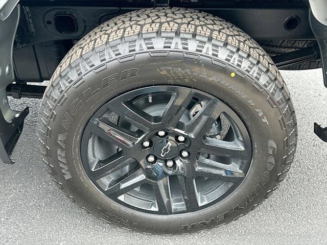 new 2025 Chevrolet Silverado 1500 car, priced at $44,785