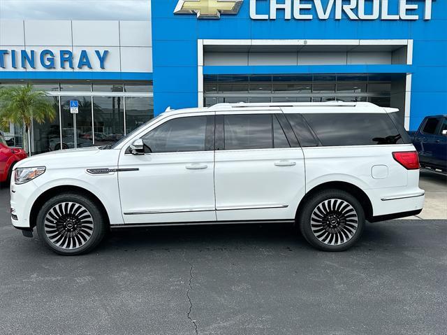 used 2020 Lincoln Navigator car, priced at $41,998