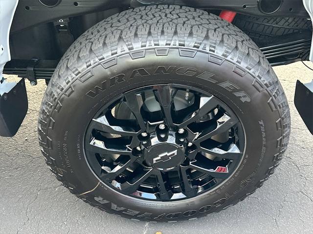 new 2025 Chevrolet Silverado 2500 car, priced at $75,570