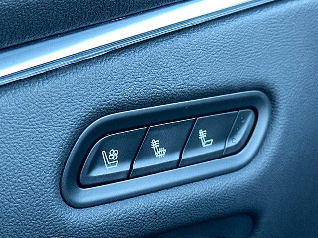 used 2022 Cadillac Escalade ESV car, priced at $67,899