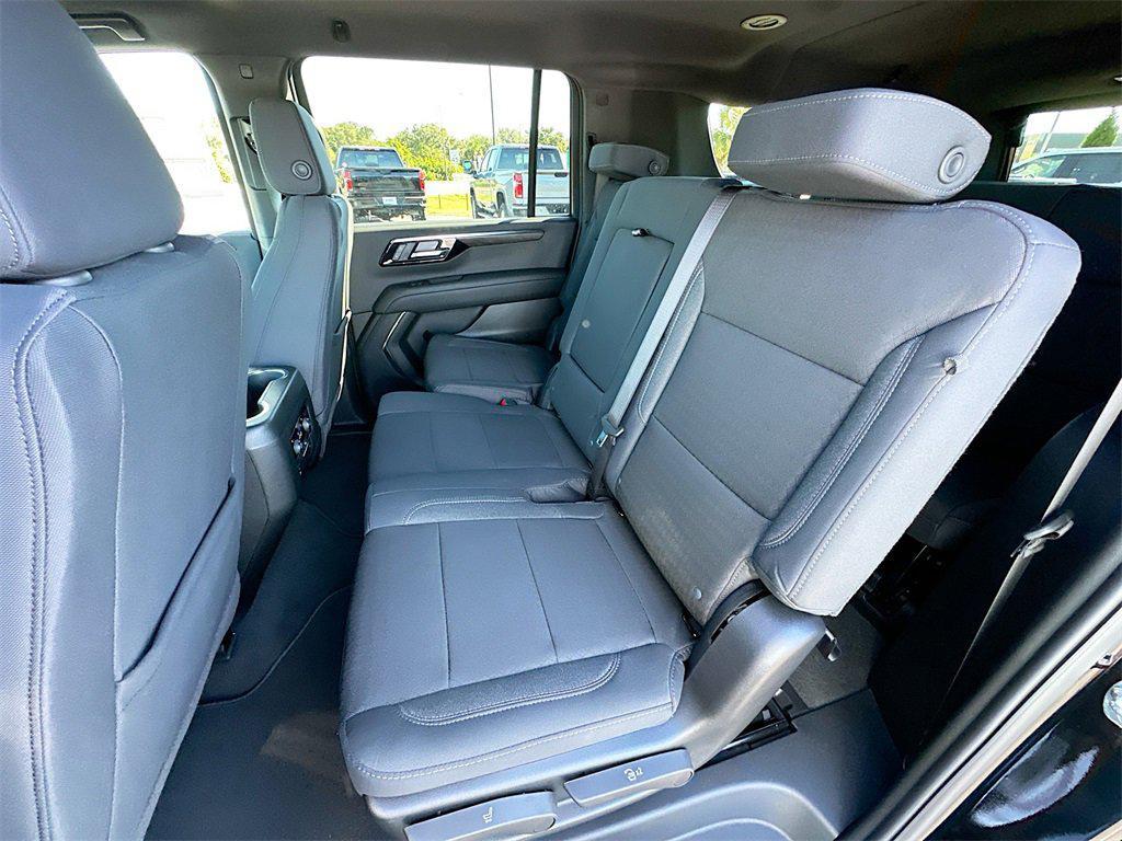 new 2026 Chevrolet Suburban car, priced at $67,095