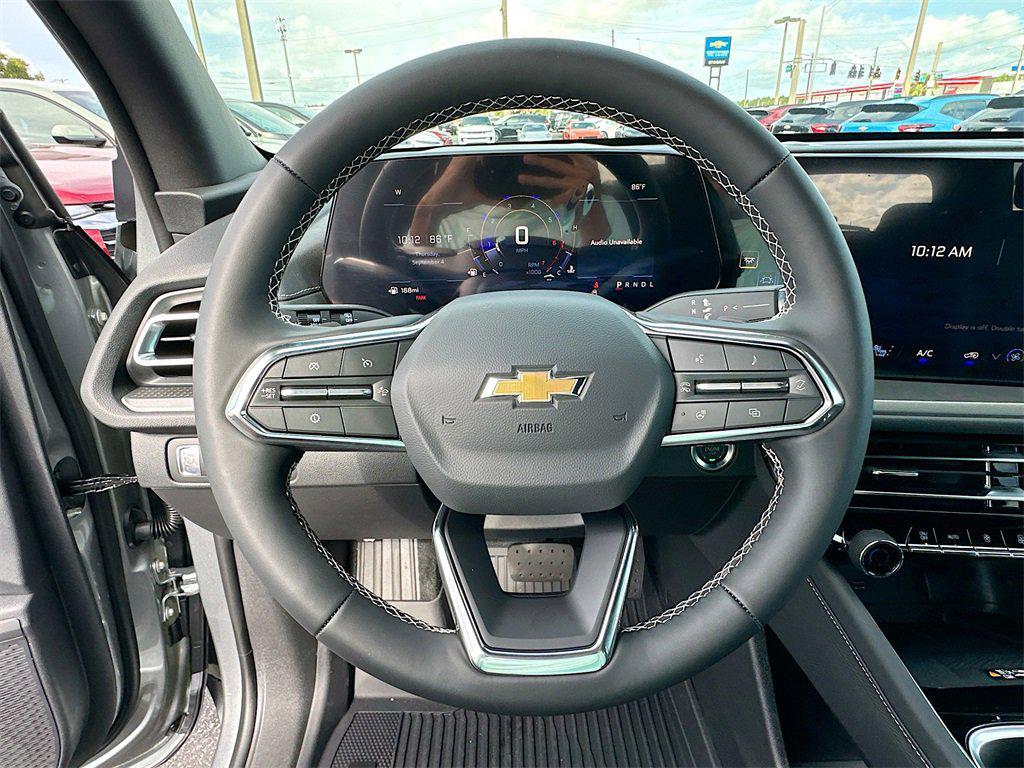 new 2026 Chevrolet Traverse car, priced at $43,415