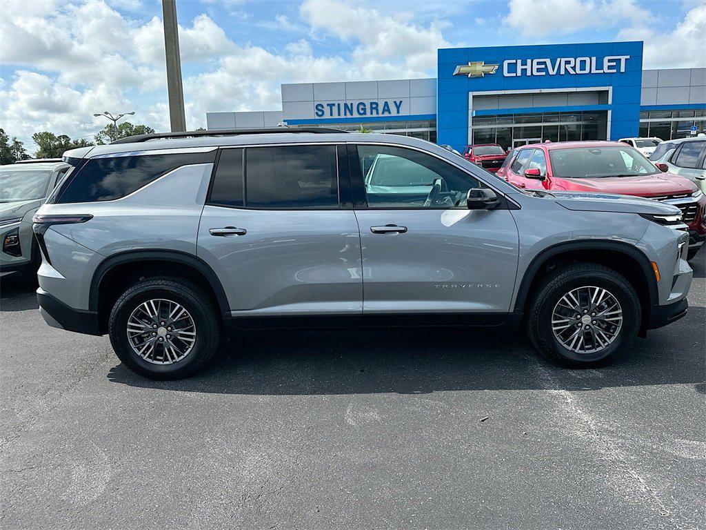 new 2026 Chevrolet Traverse car, priced at $43,415