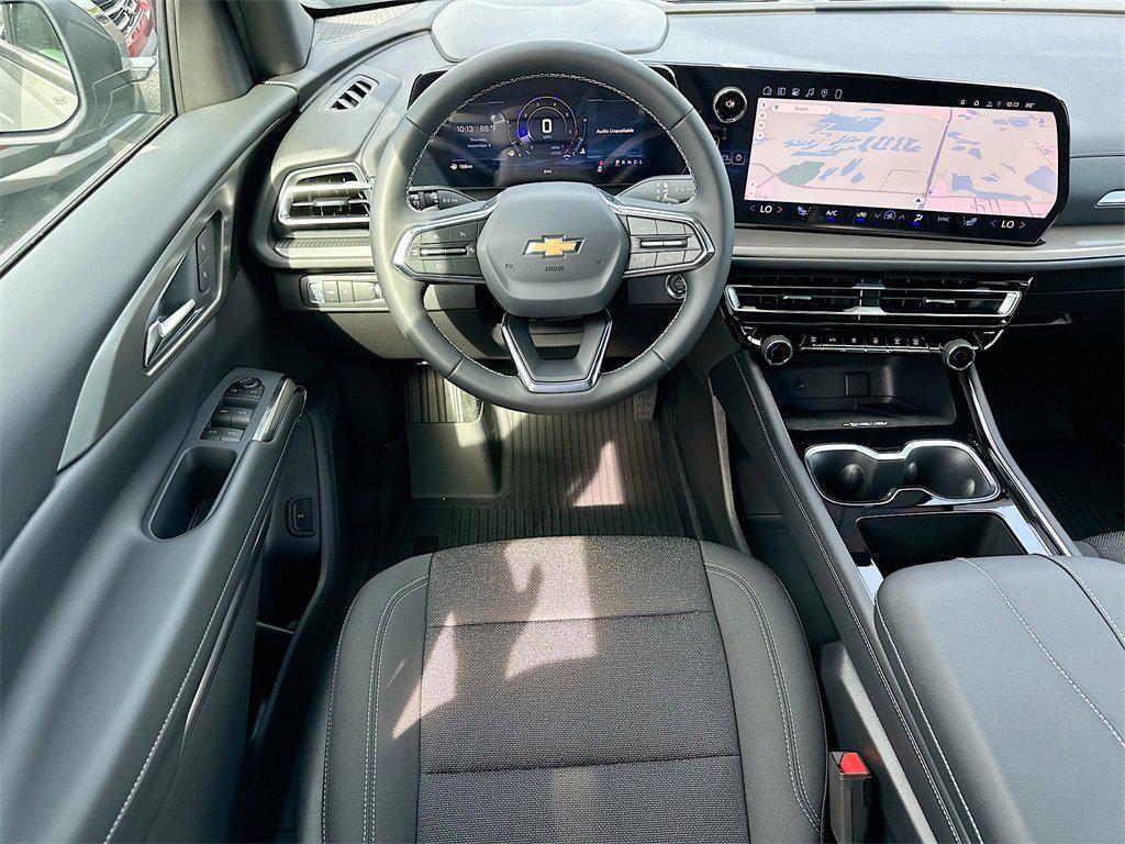 new 2026 Chevrolet Traverse car, priced at $43,415