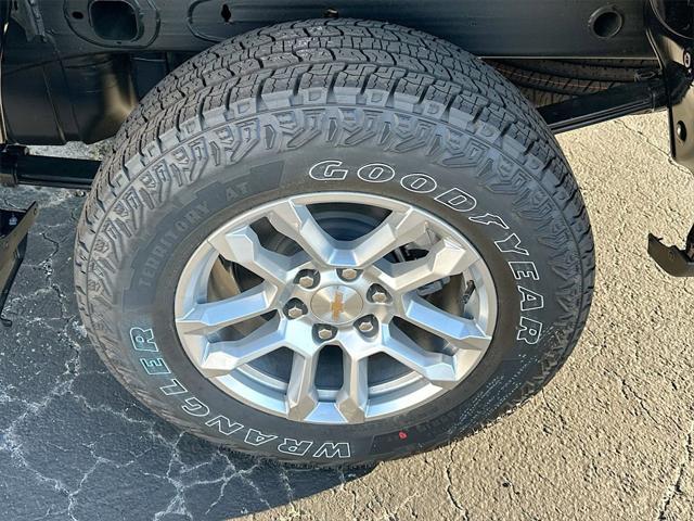 new 2025 Chevrolet Silverado 1500 car, priced at $46,990