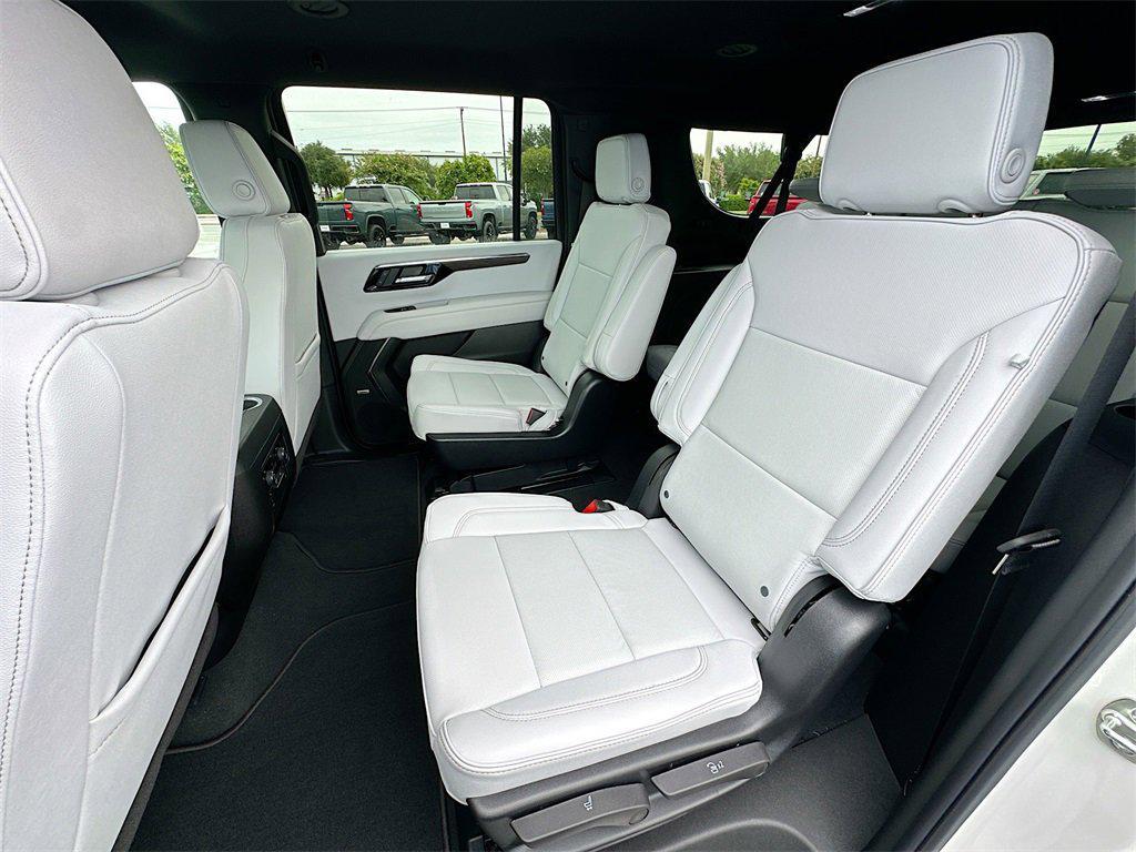 new 2025 Chevrolet Suburban car, priced at $77,315