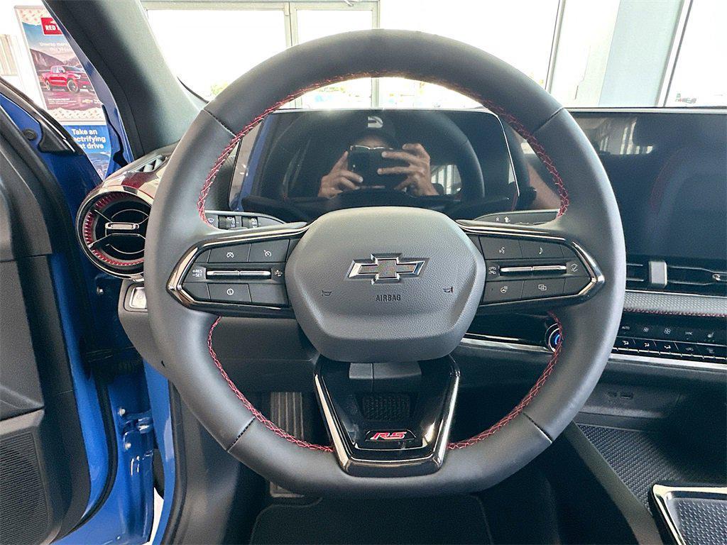 new 2026 Chevrolet Equinox car, priced at $33,145