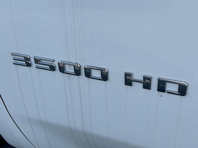 new 2024 Chevrolet Silverado 3500 car, priced at $59,746