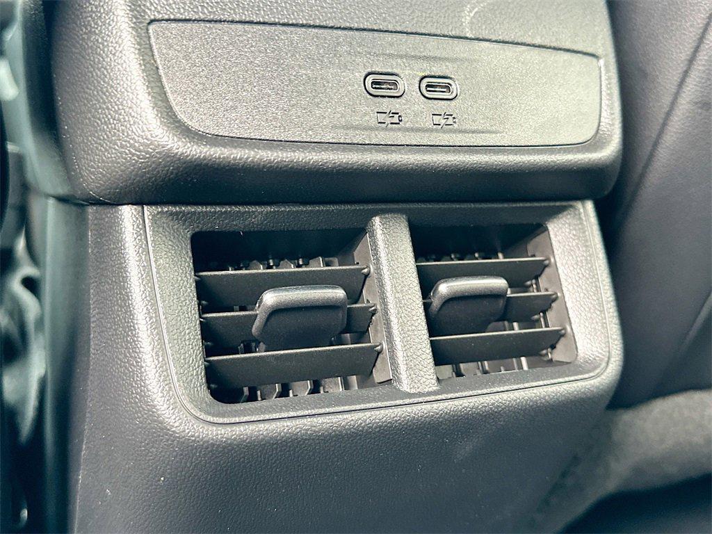 new 2026 Chevrolet Equinox car, priced at $31,090