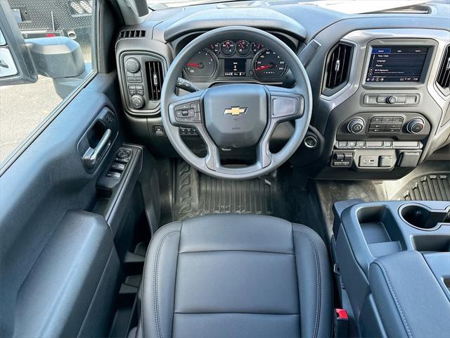 new 2025 Chevrolet Silverado 3500 car, priced at $73,311